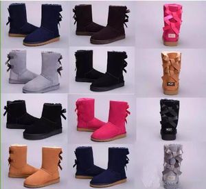 Hot WGG Classic Australien Vinter Stövlar För Kvinnor Kastanj Svart Blå Rosa Kaffe Designer Snö Fur Boot Womens Ankel Knee Boots