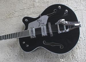 014 Chitarra elettrica nera semi cava del tremolo coreano di vendita calda di nuovo stile Trasporto libero