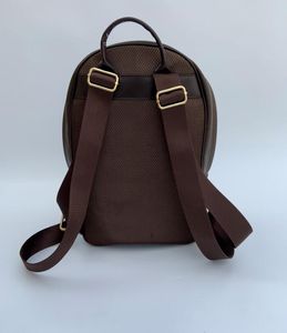 Designer ryggsäck stora ryggsäckar handväska crossbody väska män kvinnor lyxiga designers väskor läder svarta handväskor bruna bakpaket258b