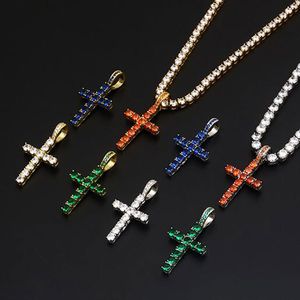 Iced Out Diamond Cross Подвеска Белый Синий Зеленый Красный Иисус Крест Подвеска Micro Pave Цирконий Имитация Бриллиантов Ювелирные Изделия