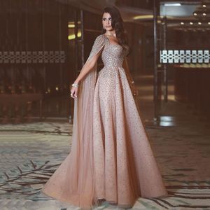 Niesamowite zakurzone różowy długi wieczór sukni ciężkie frezowanie tulle balu sukienki linii z długim rękawem Dubaj arabski formalna suknia Abendkleider