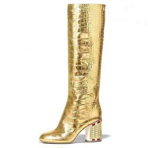 European American Golden Plating and Sleeve Walking Show Mid-fat Boots Fashionable Crocodile-Grain Women's Botas