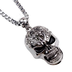 Europa och USA Antik silverpläterad Skull Halsband Mens Hip-Hop Style Långkedjiga halsband