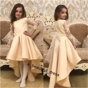 Yüksek Düşük Çiçek Kız Elbise Gelinlikler 3/4 Uzun Kollu Dantel Aplike Scoop Boyun Flowergirl Elbise İçin Kızlar Custom Made FG1300 İçin