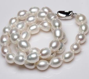 Elegancki 9-10mm Naturalny South Sea Barok White Pearl Necklace 18 cali 925 Silver Zapięcie