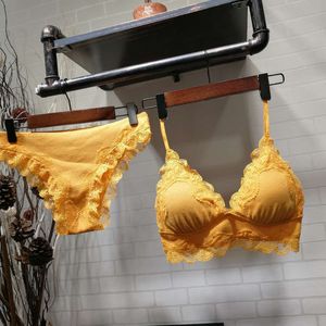 Wriufred Gewinde Sexy Spitze Weste Dreieck Cup Bh Set Französisch dessous Frauen Siamesische Unterwäsche Büstenhalter Sets Plus Größe Bhs