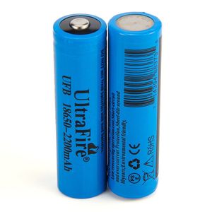 Ultrafire 18650 3.7V Faktisk kapacitet 2200mAh Uppladdningsbart Lithium Batteriladdare Set