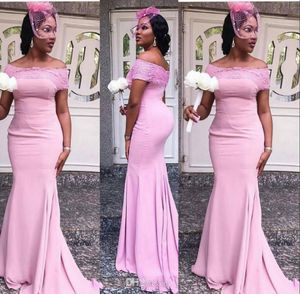 Nowy Tanie Afryki Black Girl Mermaid Druhna Dresses Pink Off Ramię Koronki Aplikacje Country Style Maid of Honor Wedding Guest Dress