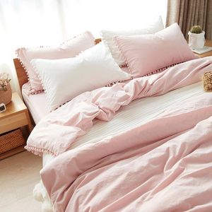 Branco Rosa conjuntos de cama com Lavados Bola microfibra decorativa Tecido rainha rei edredon cobrir fronha Confortável