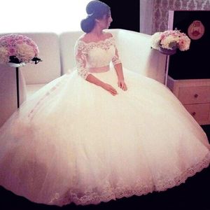 New Arrival Sexy Two Pieces Ball Gown Wedding Dresses 3/4 Sleeves Lace Applique Off Shoulder Wed Gowns Backless Bridal Dress