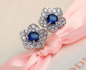 Hot estilo Popular flor azul cristal é cheio de diamantes do sexo feminino orelha agir o papel ofing é elegante graça clássica e delicada