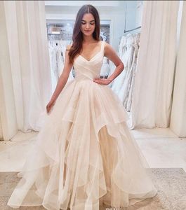 2019 New Ball Gowns Wedding Dresses spaghetti straps Ruffles Ivory Princess Wedding Gowns Vestidos De Noiva Bride Bridal Gowns Custom Make