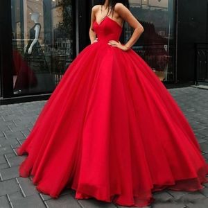 2020 New Sexy Red Ball Gown Prom Dresses Sweetheart Sleeveless Tulle Floor Length Sexy Open Back Long Party Gowns Evening Dress Glamorous
