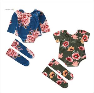 Vestiti per ragazze Bambini Estate Boutique Set di abbigliamento Baby Fiori floreali Top Scaldamuscoli Abiti T-shirt stampata Calzini lunghi Calze Oufits B5674