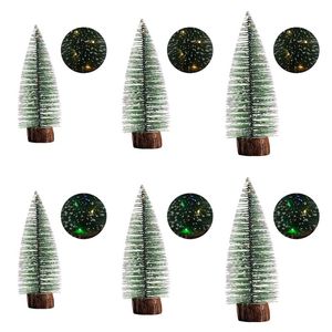 Base D'arbre De Noël achat en gros de Nouvel arbre de pin de Noël artificiel sur une base en bois ronde avec batterie à piles LED guirlande lumineuse cadeau de Noël