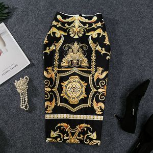 2019 New-Coming European Women Autumn Print Pencil Skirt High Stretch Abstract Pattern Midi Slip Hip Skirt Female T200104