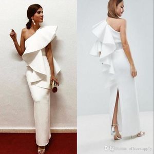 Arabic Dubai White Welines Dresses a spalla Sbauffa Satin Lunghezza abito da ballo abito da sera formale Vestidos Ogstuff 2024