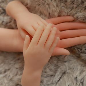 Tpe 14*6Cm High quality real hand mannequin body props jewelry model nail art child hand mannequin Halloween doll 2pc lot D196