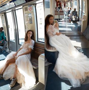 2020 Lizmartinez Backless Puff Short Sleeve A Line Wedding Dresses Lace Applique Sequins Wedding Gowns Sweep Train robe de mariée