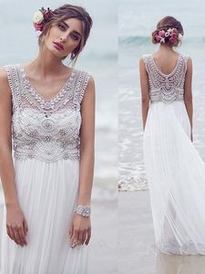 2022 Sparkly Bohemian Chiffon Beach Beach Wedding Gown Dresses AラインVネックビーズクリスタルブリンブーブライダルガウンプラスサイズカスタムvestido de Novia Spring Summer