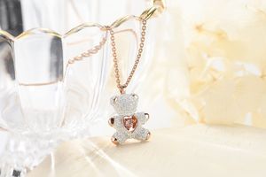 Новый розовый бриллиант Тедди умный белый медведь ожерелье европейская и американская мода стиль флэш-сердца мода кулон мило