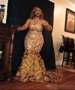 2019 Plus Size Gold Mermaid Prom Dresses Halter Paillettes Fiori Sweep Train Abito da sera su misura Abito da cerimonia formale