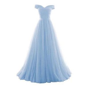 2019 Off-Shoudler Tulle Długie Kraj Druhna Suknie Z Ruffles Lace-Up Back Boho Wedding Guest Dress Maid of Honor Dresses