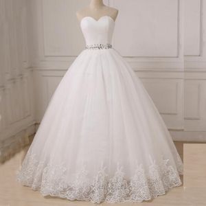 Simple Princess Ball Gown Wedding Dresses Sweetheart Sleeveless Ruched Top Crystals Belt Lace-up Corset Back Floor Length Bridal Gowns