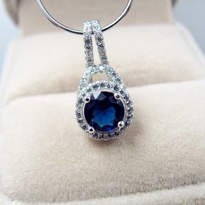 Fashion925 Sterling Silver Sapphire Hängsmycke Halsband För Kvinnor 1CT Blue Gemstone AAA Zircon Diamond Halsband Hängsmycke Smycken