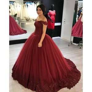 Arabische Bury Quinceanera Ballkleid Kleider von Schulterspitzen Applikationen Perlen süße 16 geschwollene Tüll Plus -Größe Party Prom Abendkleider