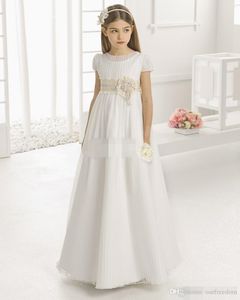 Vintage Flower Girl Dresses for Wedding Empire Waist Short Sleeve Tulle Crew Champagne Lace Sash 2020 Cheap Children First Communion Gowns