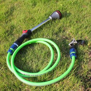 Garden Spraying Gun Flower Plants Watering Sprinkler 8 Patten Irrigation House Cleaning ToolsIt gives you a firm and comfortable grip.