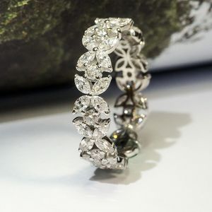 Commercio all'ingrossoNuovo arrivo gioielli di lusso in argento sterling 925 marquise topazio bianco diamante CZ petalo donne matrimonio fiore fascia anello per gli amanti regalo