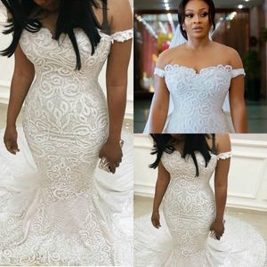 Elegant Full Lace Mermaid Bröllopsklänningar från axeln 2020 Brudklänningar Sweep Train Boho Country Wedding Dress Robe de Mariée