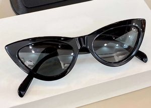 Mode Black Gray Shadow Solglasögon 40019 Kvinnor Kattögon Solglasögon Gafas de Sol Sonnenbrille med falllåda