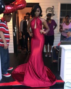 Sexy Burgundy Mermaid Long Prom Dresses Simple Halter Sleeveless Satin Prom Gowns Backless Vestidos De Gala