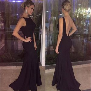 Classic Long Black Prom Dresses Sexy Backless Jewel Neck Formal Sweep Train Evening Dresses Simple Women Party Gowns Free Shipping