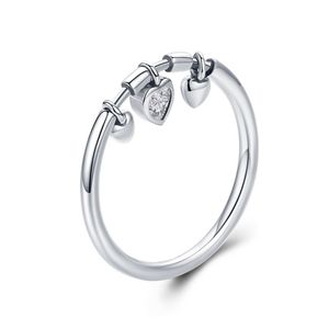 925 Sterling Silver Glittering Heart Clear Cz Anel Kvinna Ring Kvinnor Bröllop Förlovning Smycken SCR215