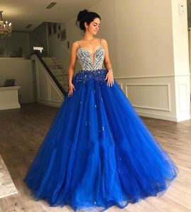 Royal Blue Quinceaneraドレス2019ビーズチュールスパゲッティストラップスウィート16女の子Prom Party Pageantガウンプラスサイズカスタムメイド