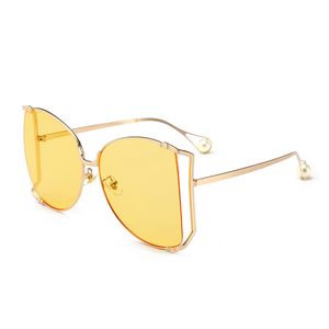 Atacado-Luxury Cat Eye mulheres Sunglasses Pearl Decoração Legs Fashion Square Marca Sun Glasses Ladies Gradiente Claro Shades UV400