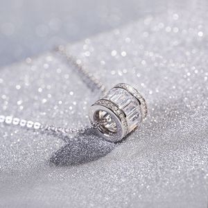 Forma-colar de pingente banhado Cubic Zirconia Mulheres Colar Pingente de Prata Cilindro Zircon Colar Sterling Silver Jewelry