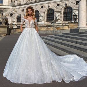Skromna Kaplica Train Koronki Linia Suknia Ślubna 2019 Sexy Scoop Neck Księżniczka Długim Rękawem Bride Gowns Vestido de Noiva