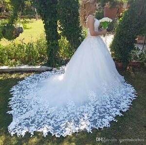 Weiße Brautkleider Sleeveless Tüll Robe Applique Garden Prinzessin Ball Brautkleider