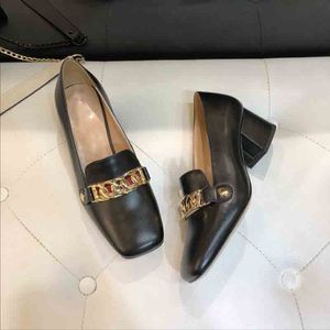 2019 New Fashion Show Design Women Real Leather High Heels Skor Hot Brand Kvinna Klädskor, Gratis Frakt