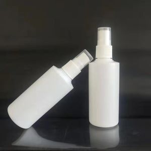 100ml Nebel-Spray-Flasche PE-kosmetische kleine Bewässerung kann angepasst Mehrere Kapazitätsabgabe aus Kunststoffverpackungsflaschen