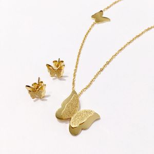 Fashion Butterfly Pendant Necklaces Earrings Set Luxury Charms Necklaces Animals Stud Earrings Womens Gold Silver Jewelry Sets
