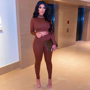 Kadınlar Casual Eşofman Eşleştirme Setleri Iki Parçalı Set Kırpma Üst Ve Uzun Pantolon Ter Suits Womens Bodycon Topluluğu Femme 2 Parça Set