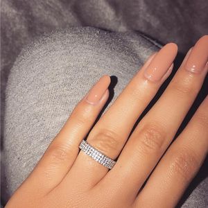 Rulalei мода ручной работы ювелирные изделия стерлингового серебра 925 белый сапфир CZ Diamond Eternity кольцо женщины свадебное пальца кольцо для любовников подарок