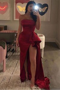 2019 Burgundia Mermaid Prom Dresses Długi wieczór Party Suknie Wite Front Side Split