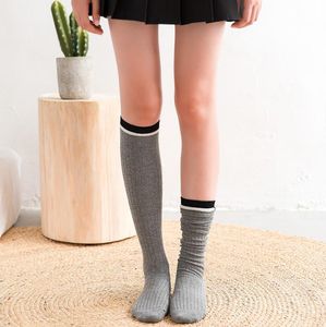 Damen Baumwolle Lange Socken Mode Mädchen Winter Autum Gestreifte Kniestricksocken Japanischer Stil Anime Dress Up Strümpfe Strumpfwaren